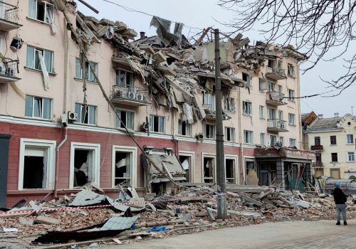 NATO's cynical, risky strategy of arms aid to defeat Russia in Ukraine – Aspenia Online