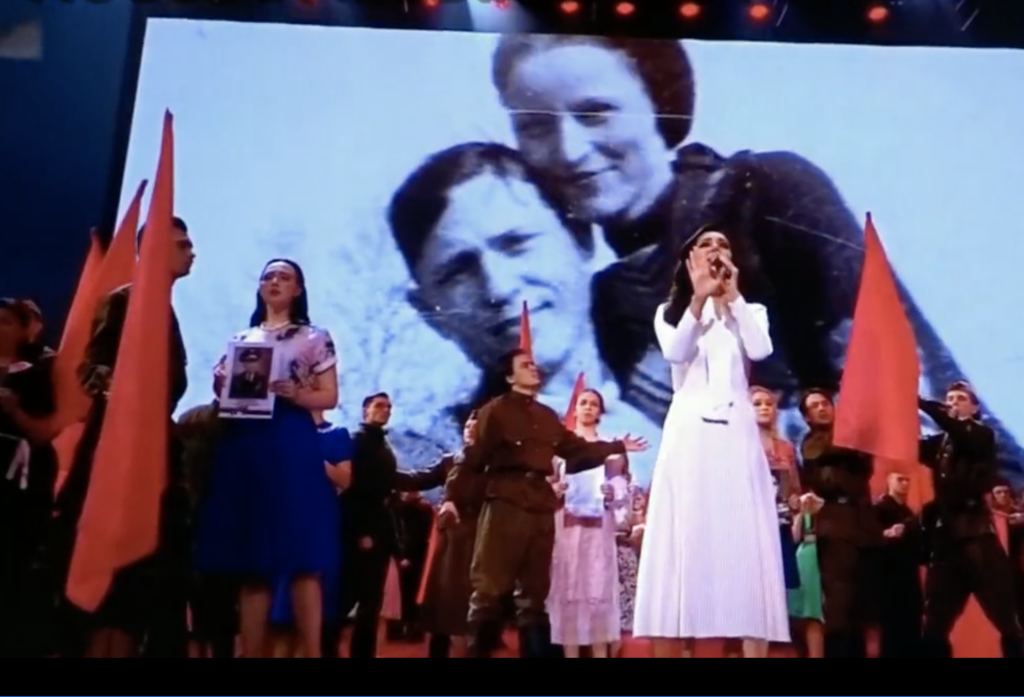Russian War Report: Russia accidentally honors Bonnie and Clyde during Victory Day celebration