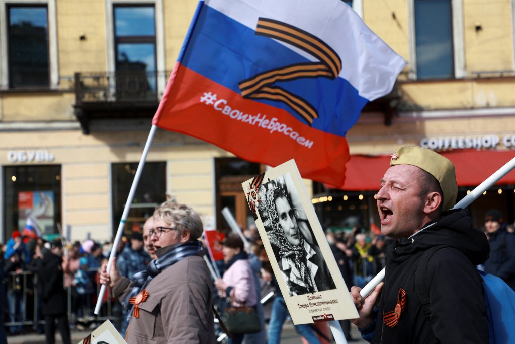 Americans' support for helping Ukraine remains strong. Just look at the  polls. - Atlantic Council