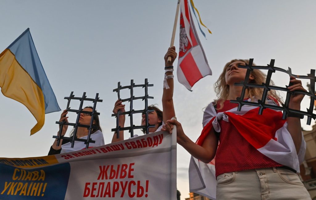 Российско-украинская война заставляет белорусскую оппозицию переосмыслить стратегию