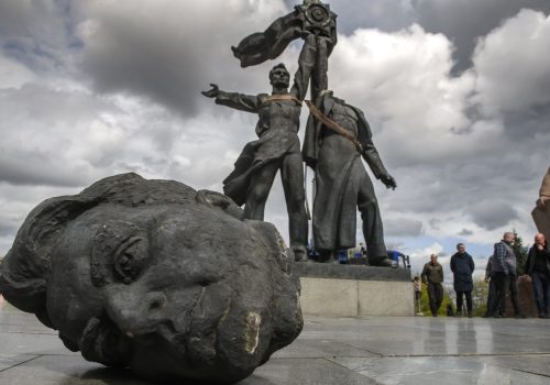 Ukrainian priest recounts escape from Russian siege of Mariupol