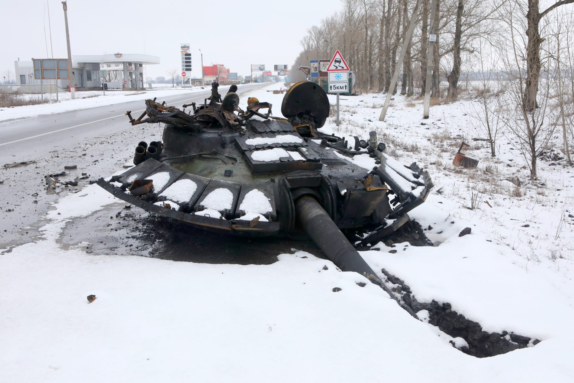 Ukraine welcomes German tank move as 'first step