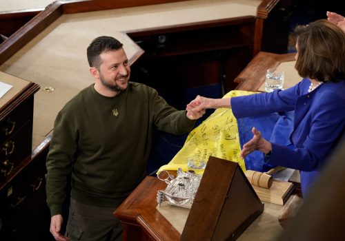 Zelenskyy gets a Washington embrace. Will he also get more weapons?