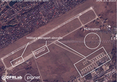 Satellite image captures military transport aircraft at Russia’s Tsentralny military air base. (Source: Planet.com/DFRLab)