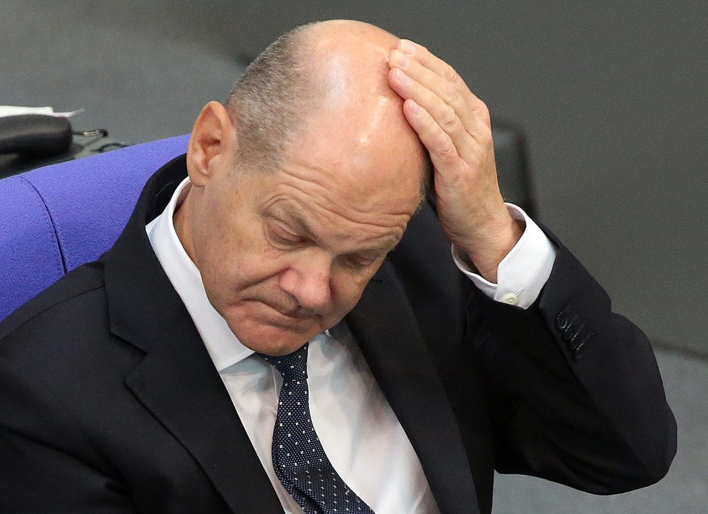 Zeiten-when? Scholz needs to stop standing in the way of Germany’s foreign-policy turning point.