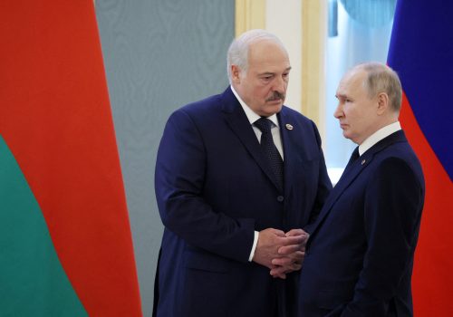 Russian President Vladimir Putin and Belarusian President Alexander Lukashenko attend a meeting of the Supreme State Council of the Union State of Russia and Belarus at the Kremlin in Moscow, Russia April 6, 2023. Sputnik/Mikhail Klimentyev/Kremlin via REUTERS ATTENTION EDITORS - THIS IMAGE WAS PROVIDED BY A THIRD PARTY. TPX IMAGES OF THE DAY