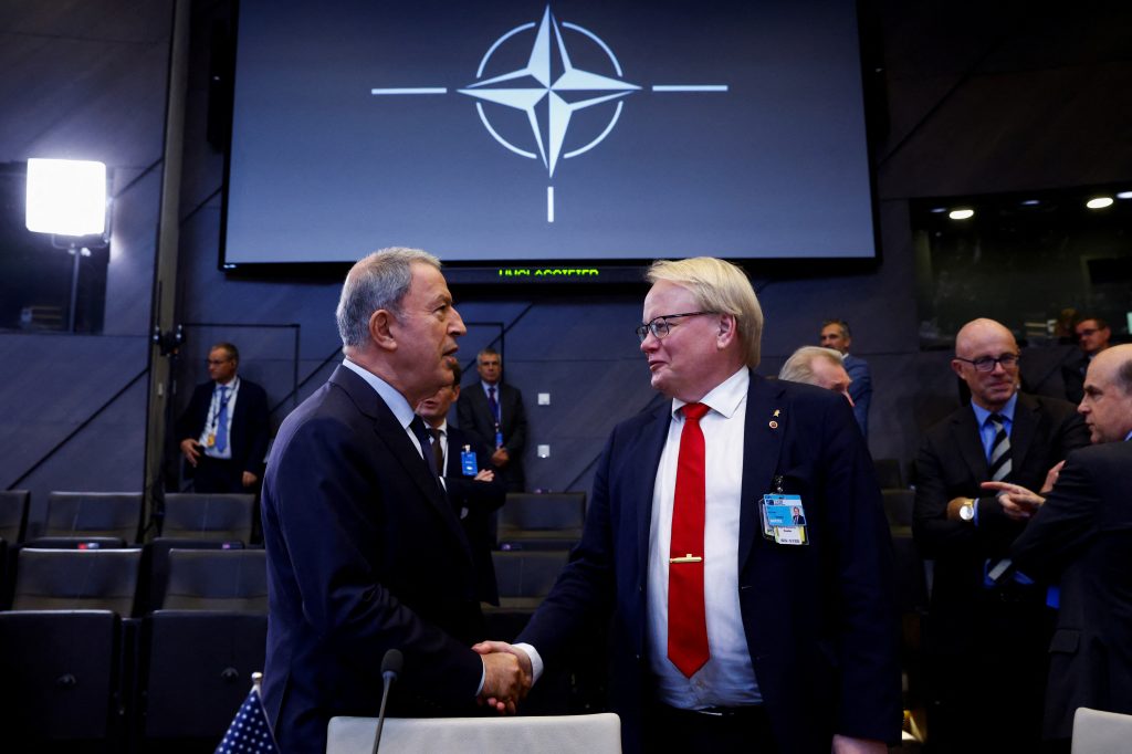 How to close the gap between Turkey and Sweden on NATO enlargement
