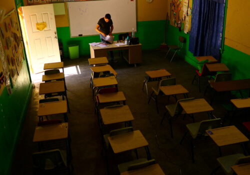 Educational authorities bring forward the end of the school year for students due to high temperatures as a result of climate change, in Ciudad Juarez