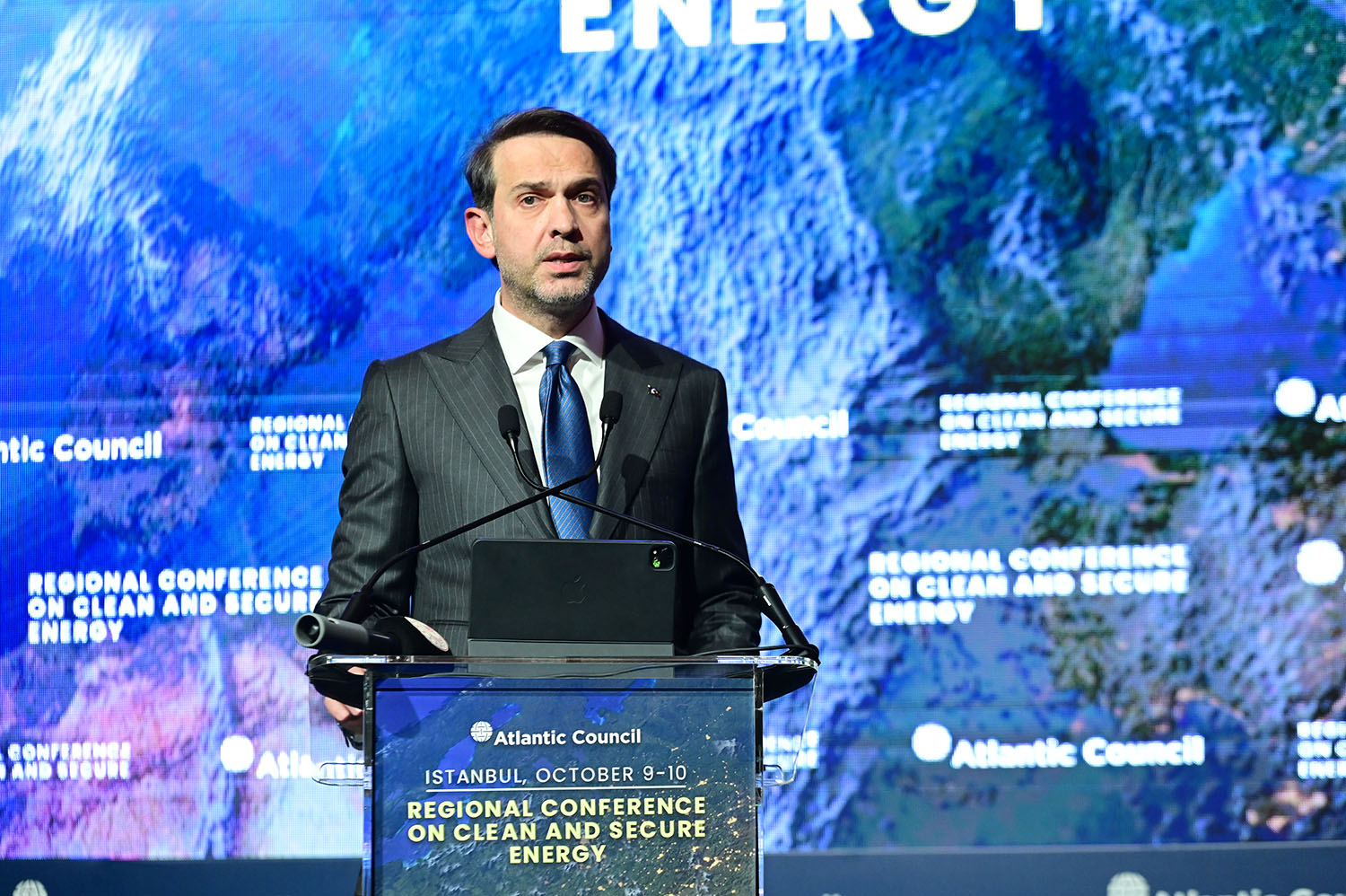 Turkish Energy Minister Alparslan Bayraktar offers an ‘energy transformation roadmap’