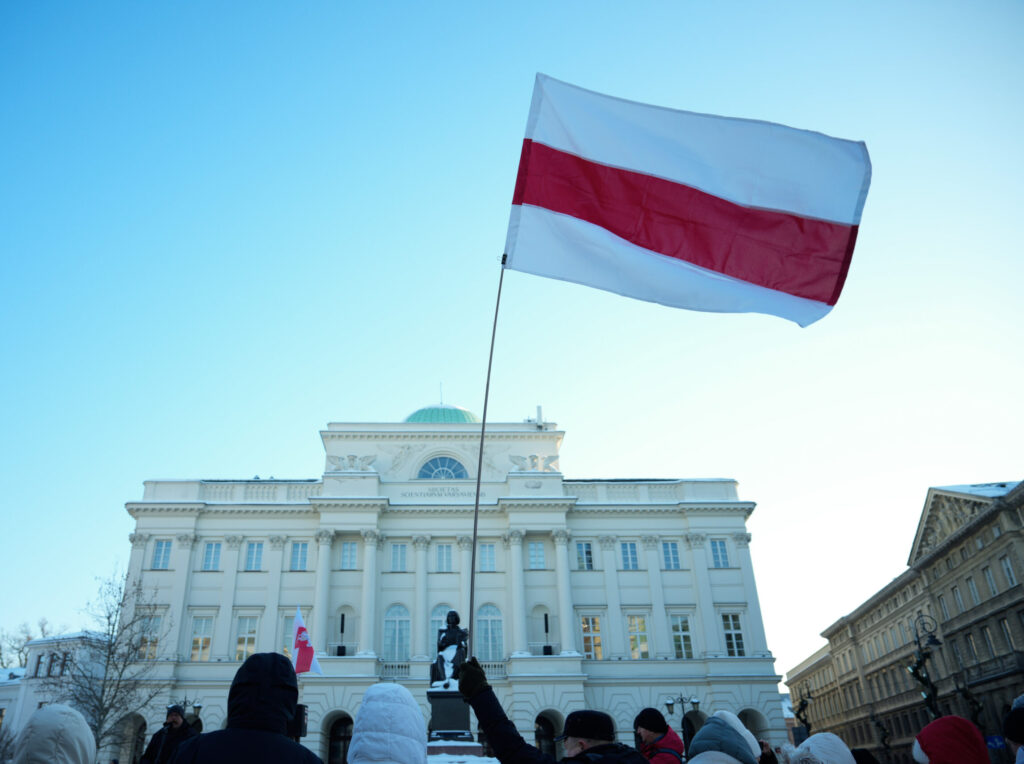 Ukraine changes tone on Belarus and engages exiled opposition