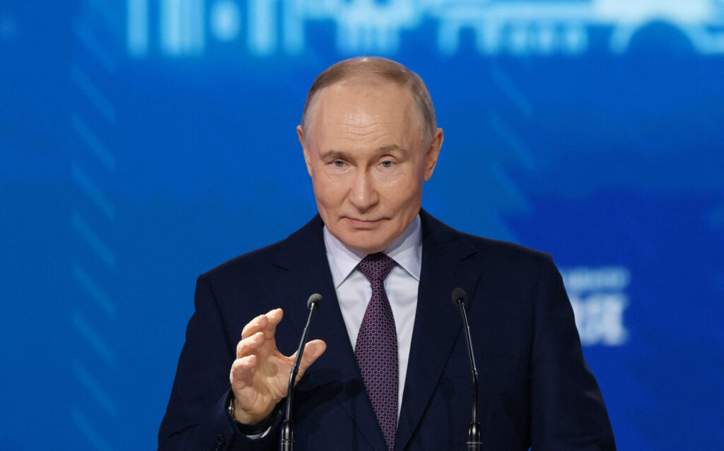 Only additional pressure can push Putin toward peace
