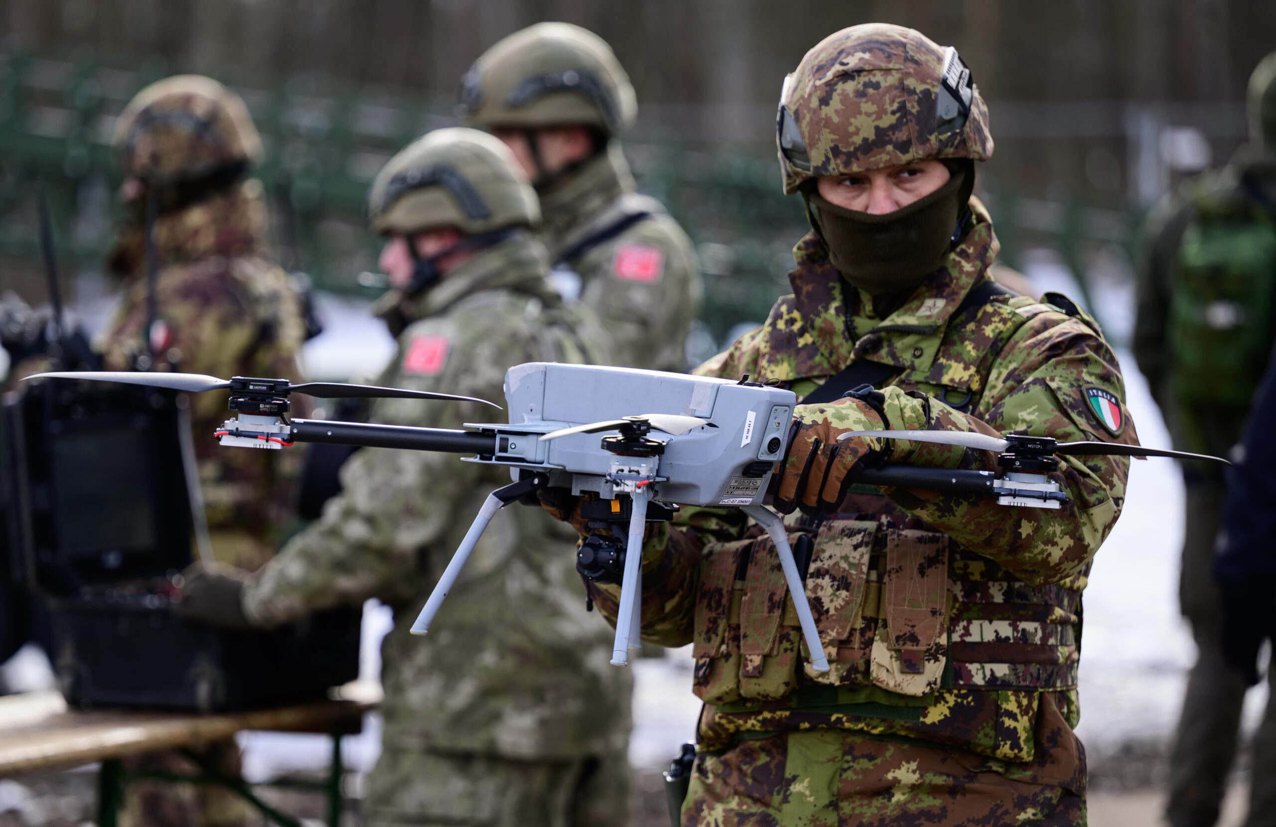Increasing defense spending isn’t enough. The US and its allies must also guarantee interoperability. Increasing defense spending isn’t enough. The US and its allies must also guarantee interoperability.