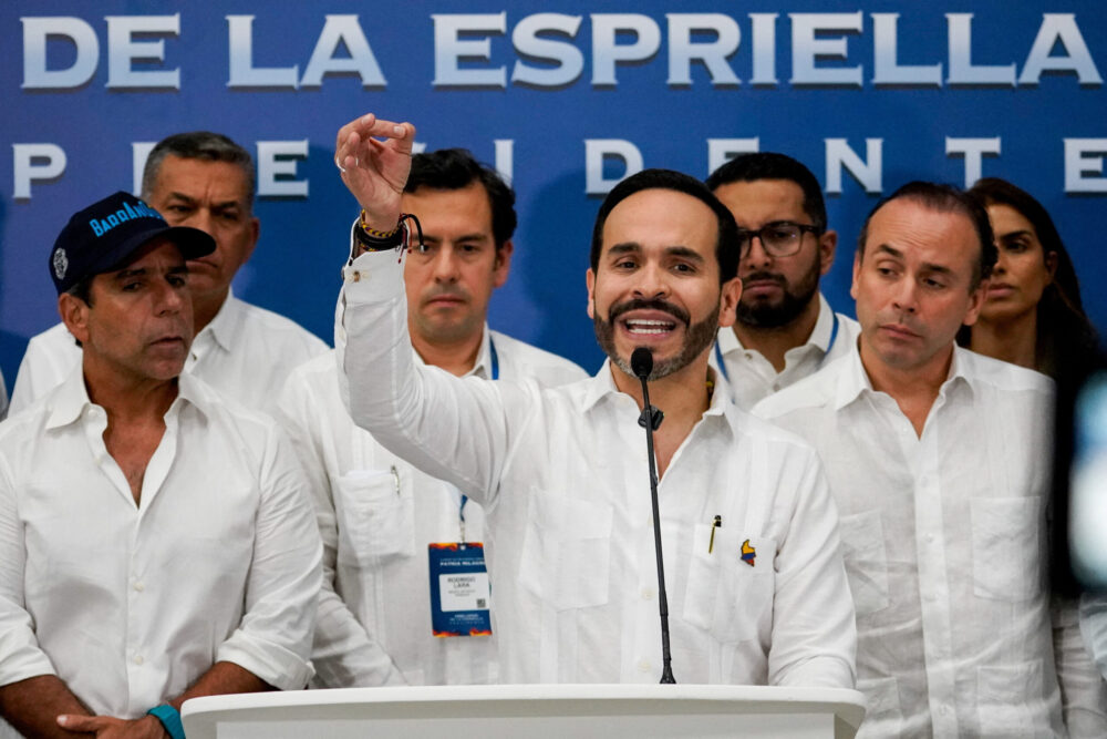 Abelardo de la Espriella takes office in Colombia with a head start in Washington