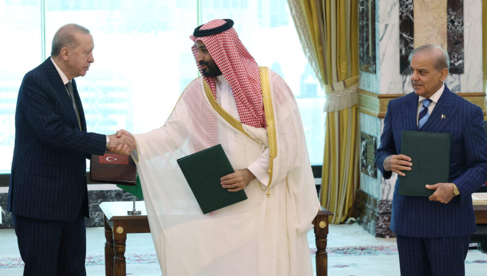 Why Saudi Arabia, Pakistan, and Turkey just signed a defense pact