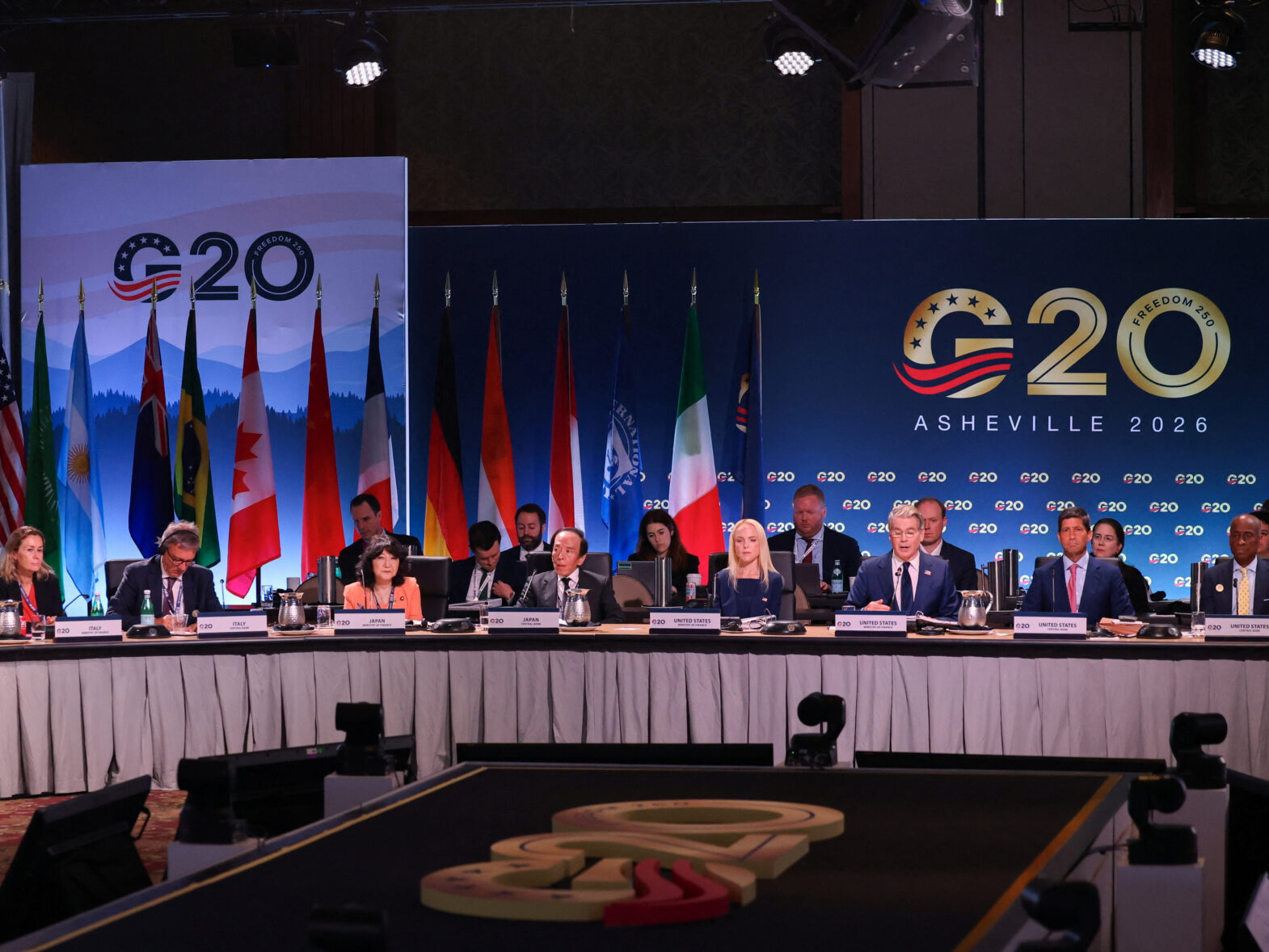 G20